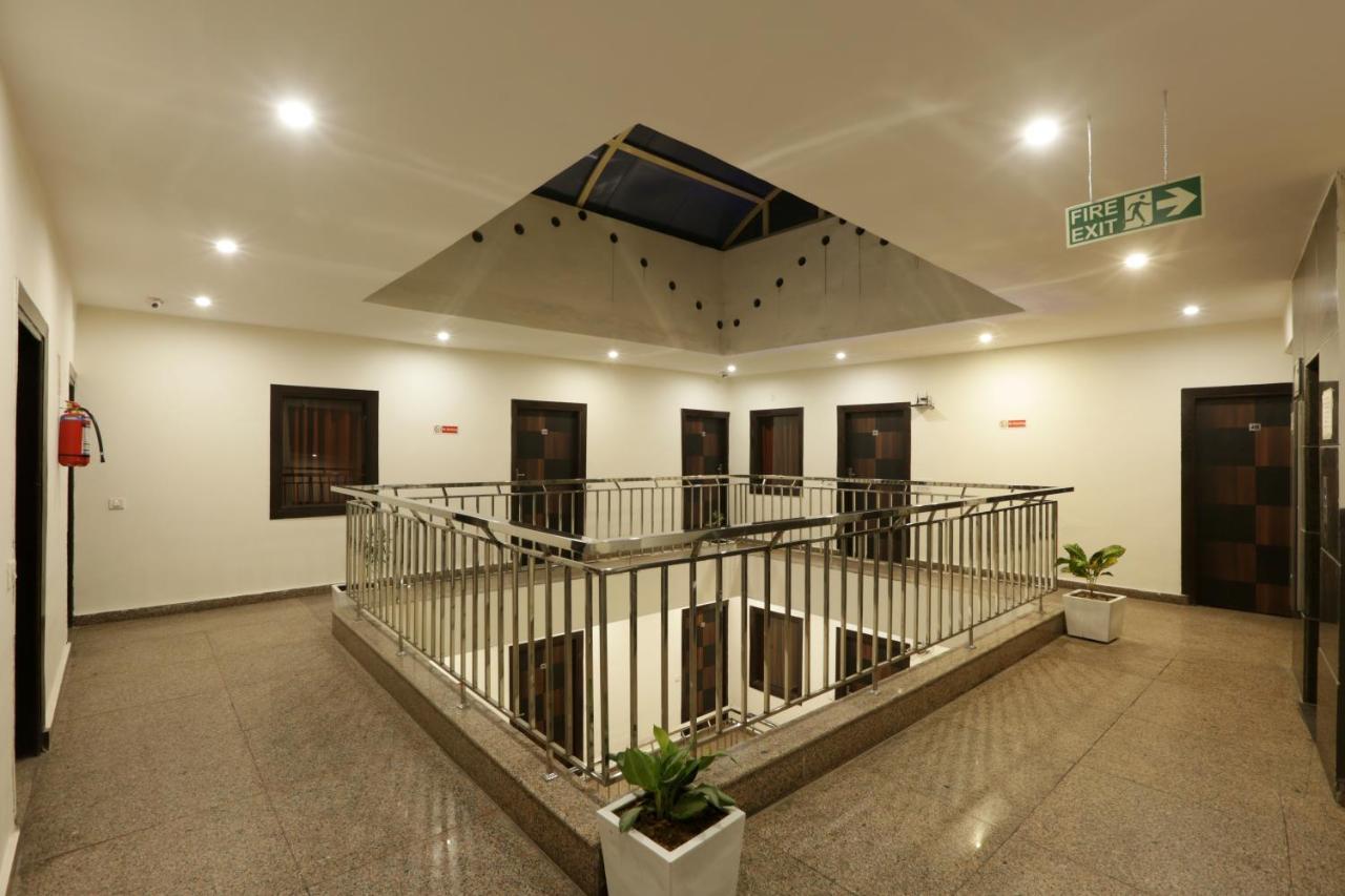 Hotel Airport Star New Delhi Luaran gambar